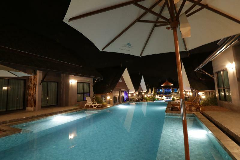 The Scene Cliff View Villas By Swiss-Belhotel Krabi town Εξωτερικό φωτογραφία
