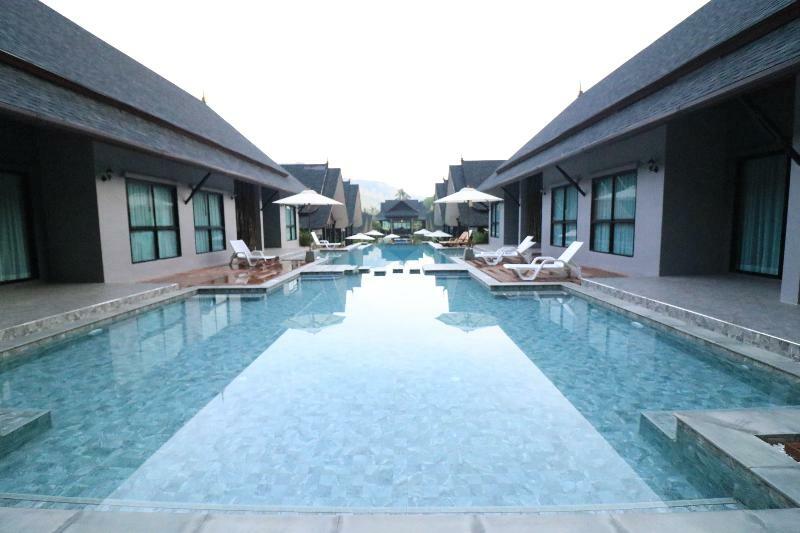 The Scene Cliff View Villas By Swiss-Belhotel Krabi town Εξωτερικό φωτογραφία